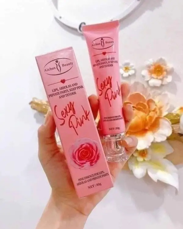 AICHUN BEAUTY SEXY PINK LIP BLAM.
