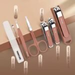 Portable Nail Clippers Set (7 Piece Set)