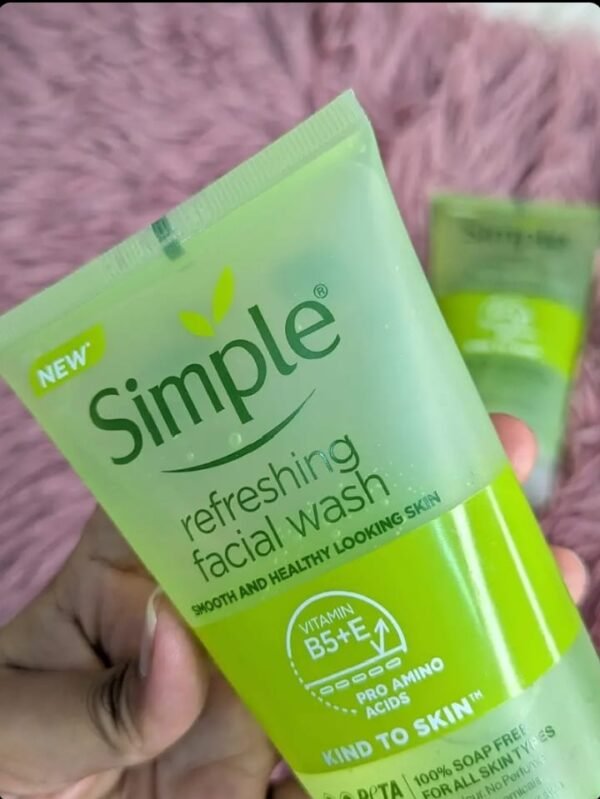 Simple Facewash Buy 1 Get 1 Free